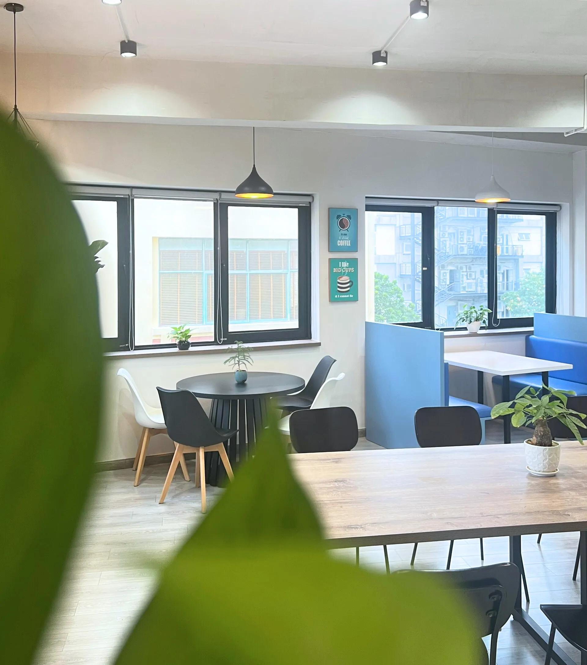 BÀN LÀM VIỆC LINH HOẠT